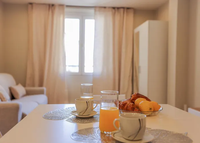 Azurappart Brilliant 2Room, Nice Massena